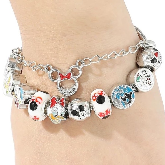 Disney Characters Charm Bracelet 7.9” - Picture 4 of 9